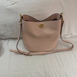 Coach Willow Soft Bucket Bag (Blush)